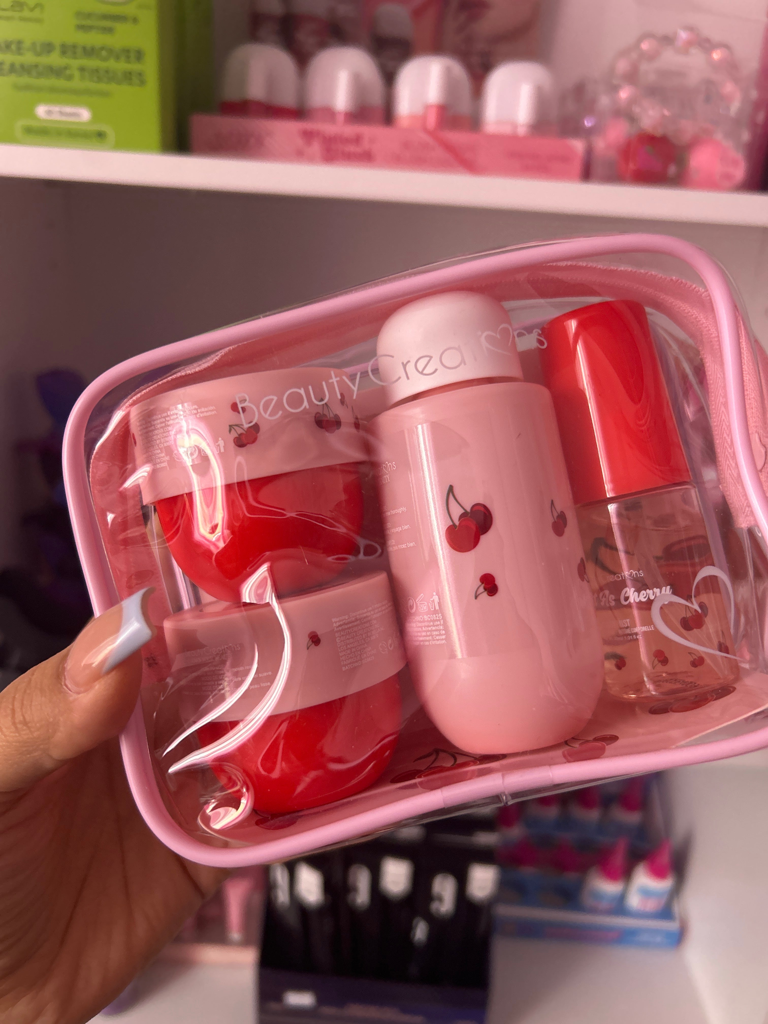 Beauty creations, travel set ￼