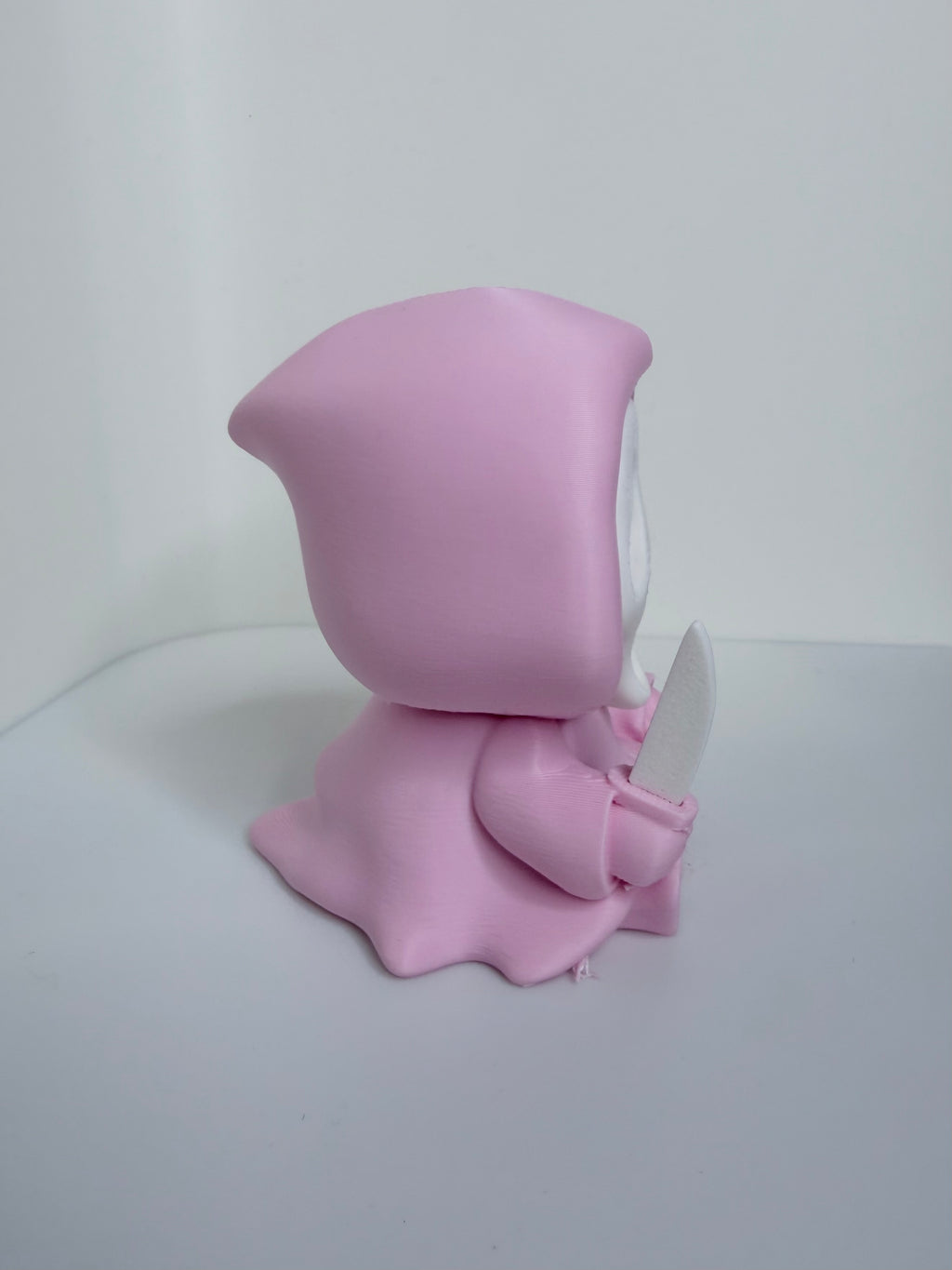 Pink scream 3d figure