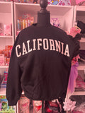 Black crewneck California sweater size SMALL￼