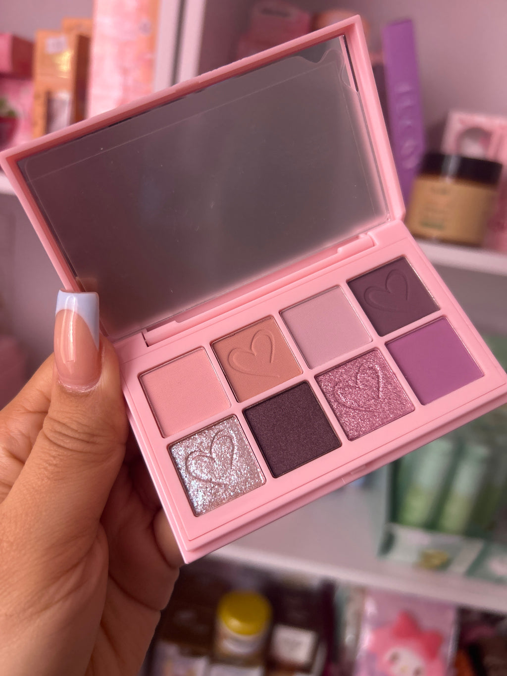 BD creations duet eyeshadow palette ￼