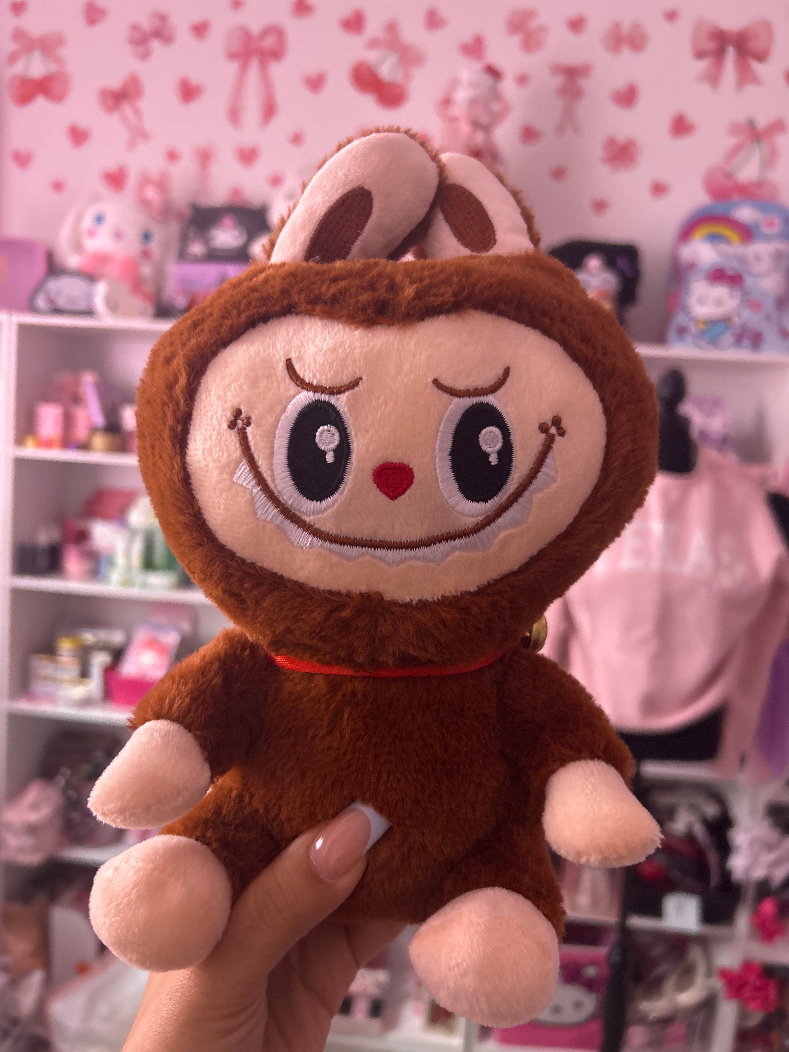 Brown labubu