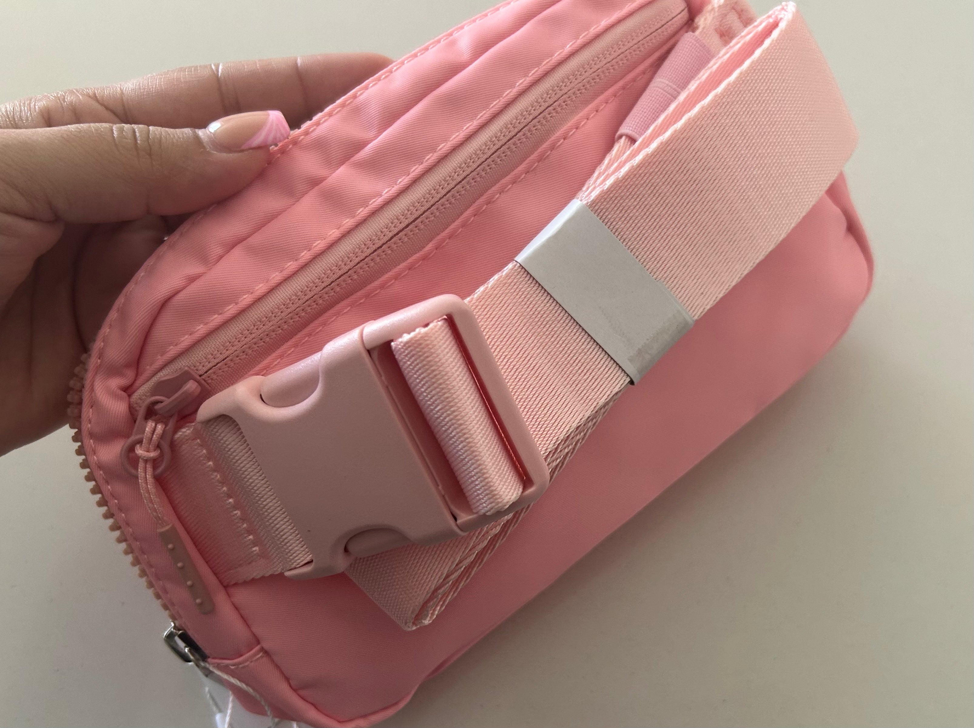 Inspired LuLuLemon everywhere belt bag
